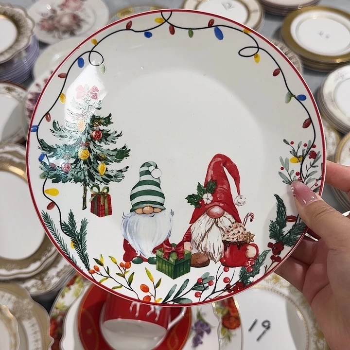 瓷8英寸圣诞小盘4个