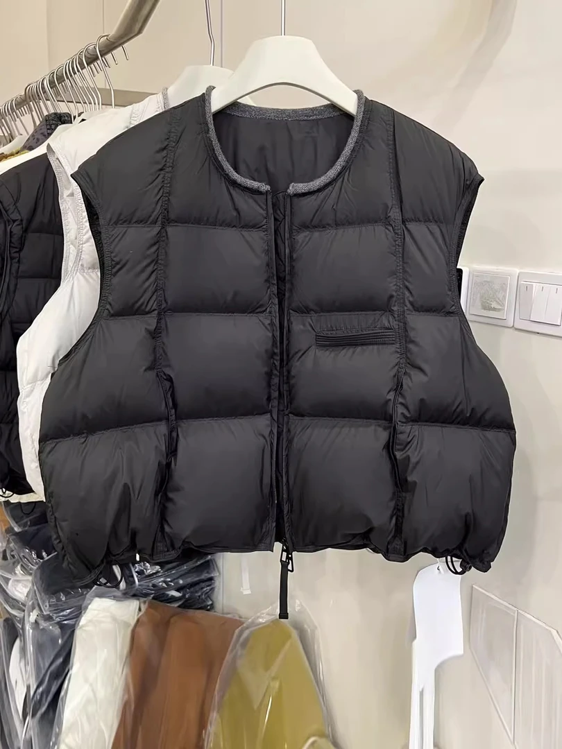 2025冬季新款韩系气质羽绒背心马夹女面包服白鸭绒无袖百搭外套