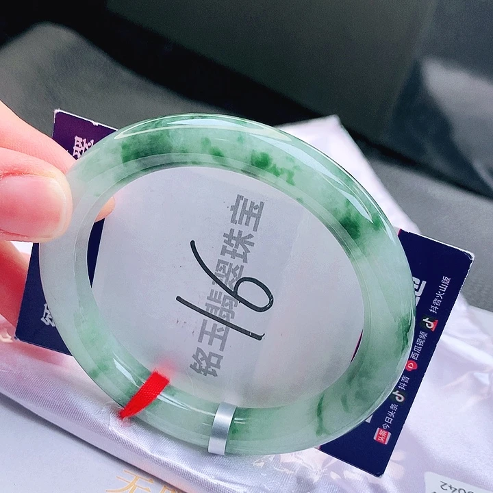 翡翠未镶嵌手镯缅甸天然a货翡翠手镯