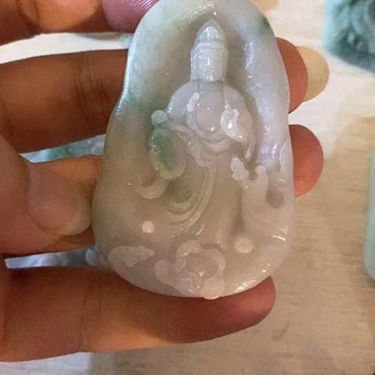 未镶嵌定制翡翠牌子