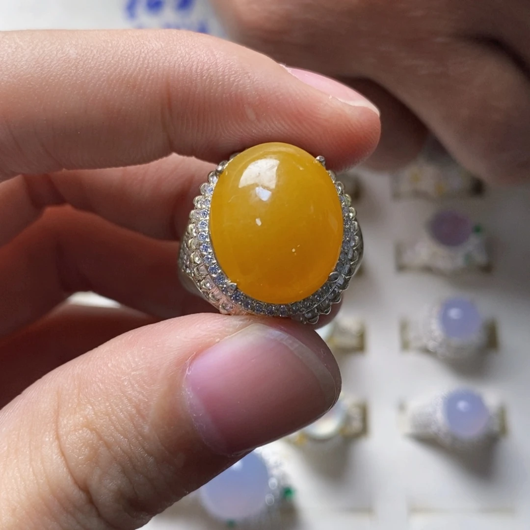 未镶嵌定制翡翠翡翠