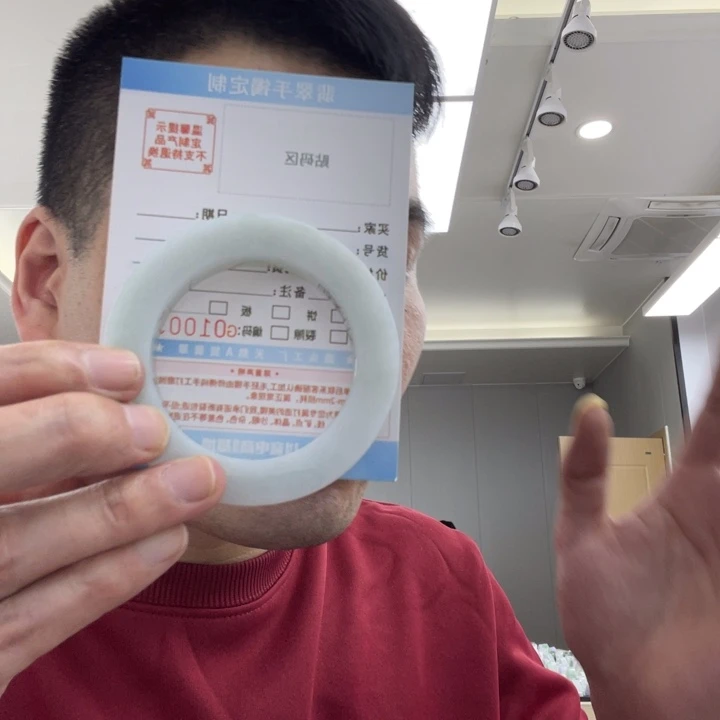 小***果定制翡翠未镶嵌A货翡翠手镯