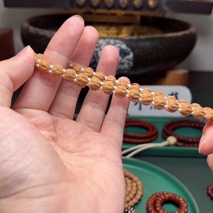 柏香籽/百香籽吊坠199.9