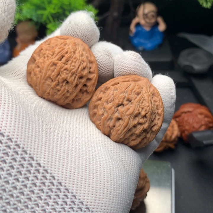 吊坠文玩核桃发***人38尺红玛瑙