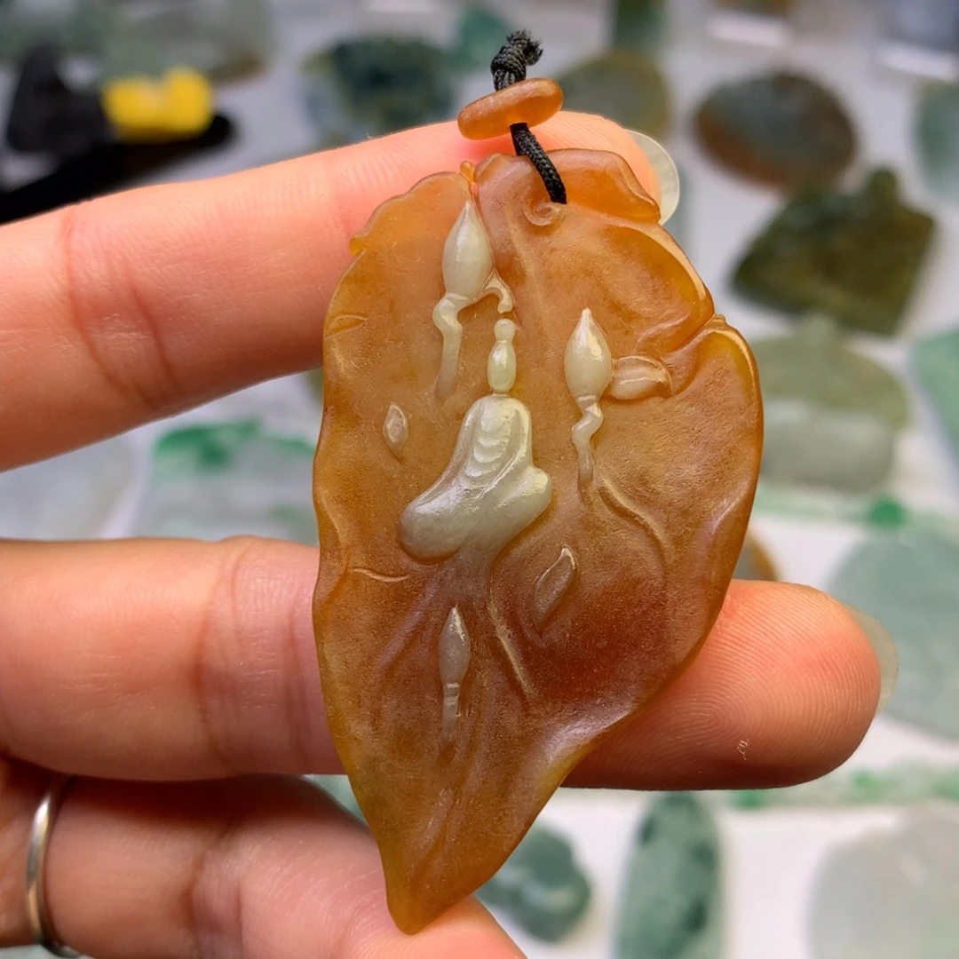 定制翡翠未镶嵌翡翠