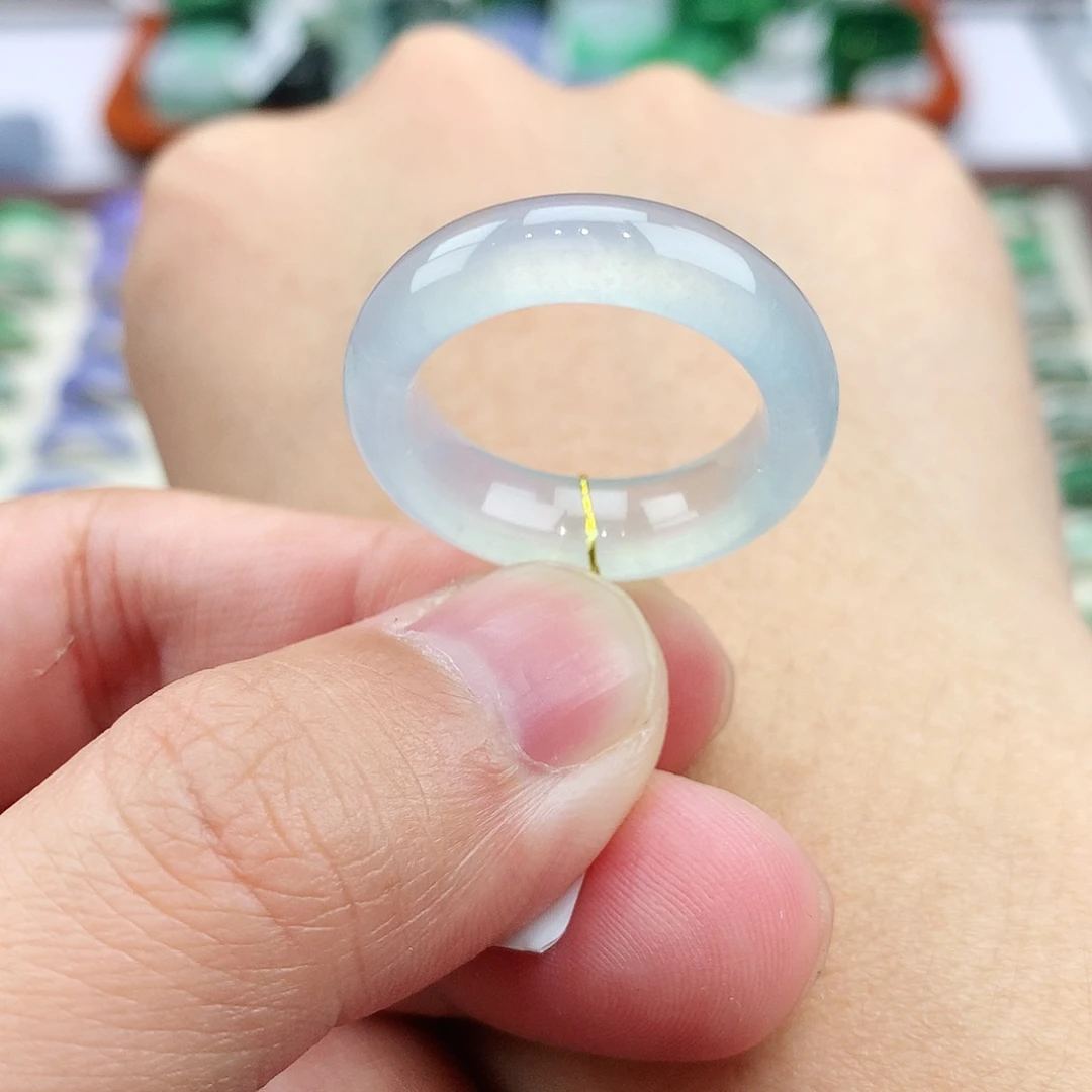 翡翠未镶嵌戒指18号
