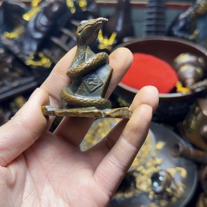 铜器把玩摆件链接
