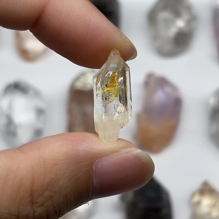 水晶未镶嵌颈饰巴基斯坦油胆闪灵钻23mm