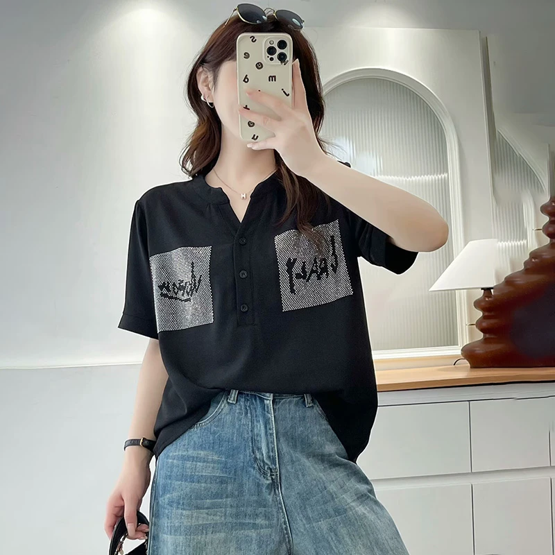 大码女装多巴胺盐系法式V领短袖T恤夏季新款胖mm宽松显瘦时尚上衣