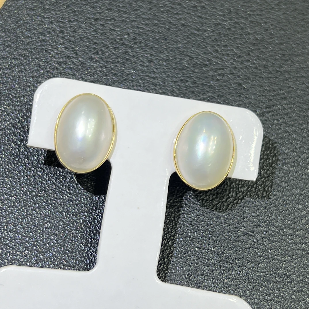 海水珠马贝耳钉18K金镶嵌10.4-13.6mm