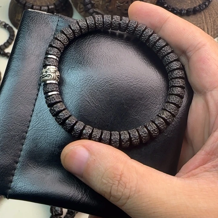 【闪购商品】椰蒂手串85耶噶吞金兽