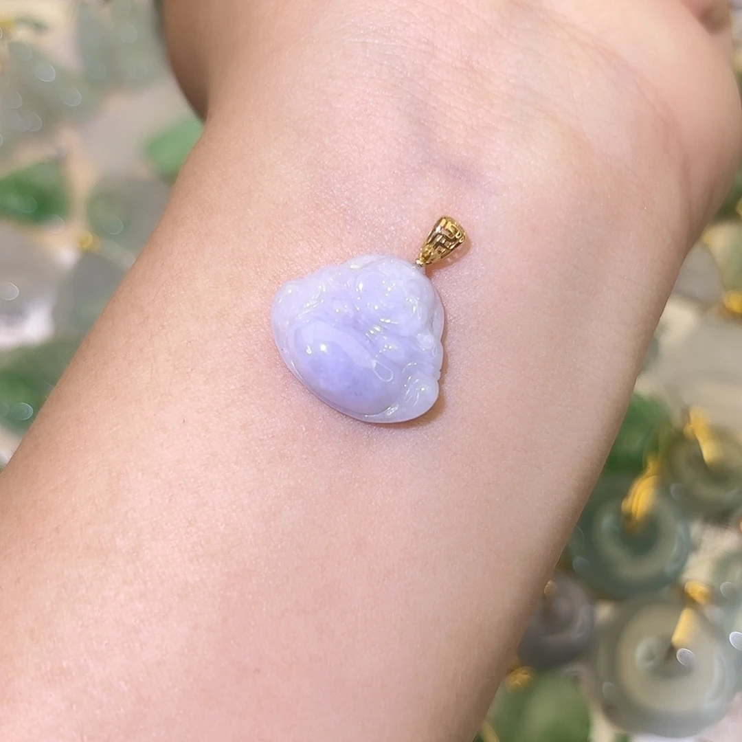 翡翠18K金镶嵌颈饰佛公