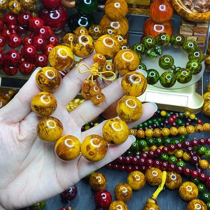 松木琥珀木文玩手串