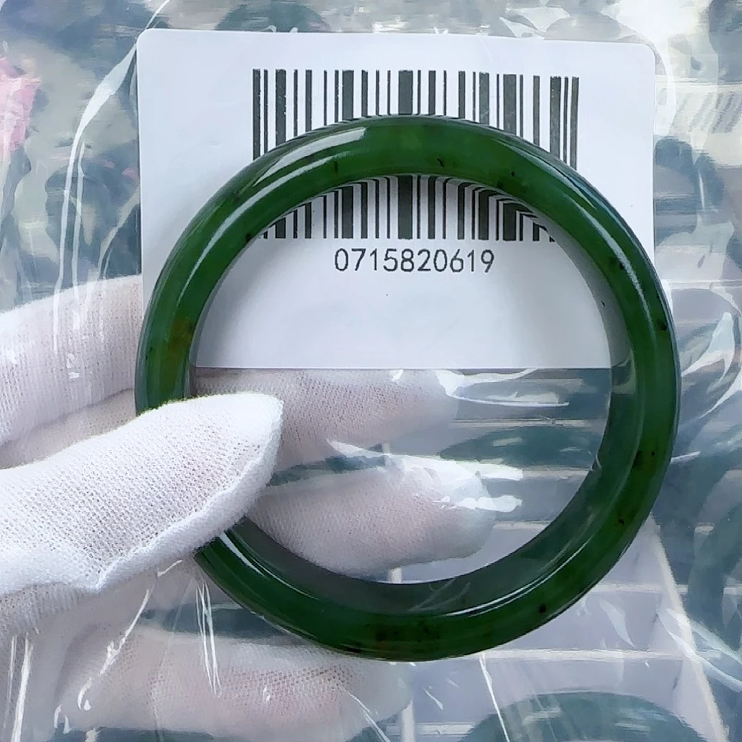 和田玉（碧玉）手镯未镶嵌62