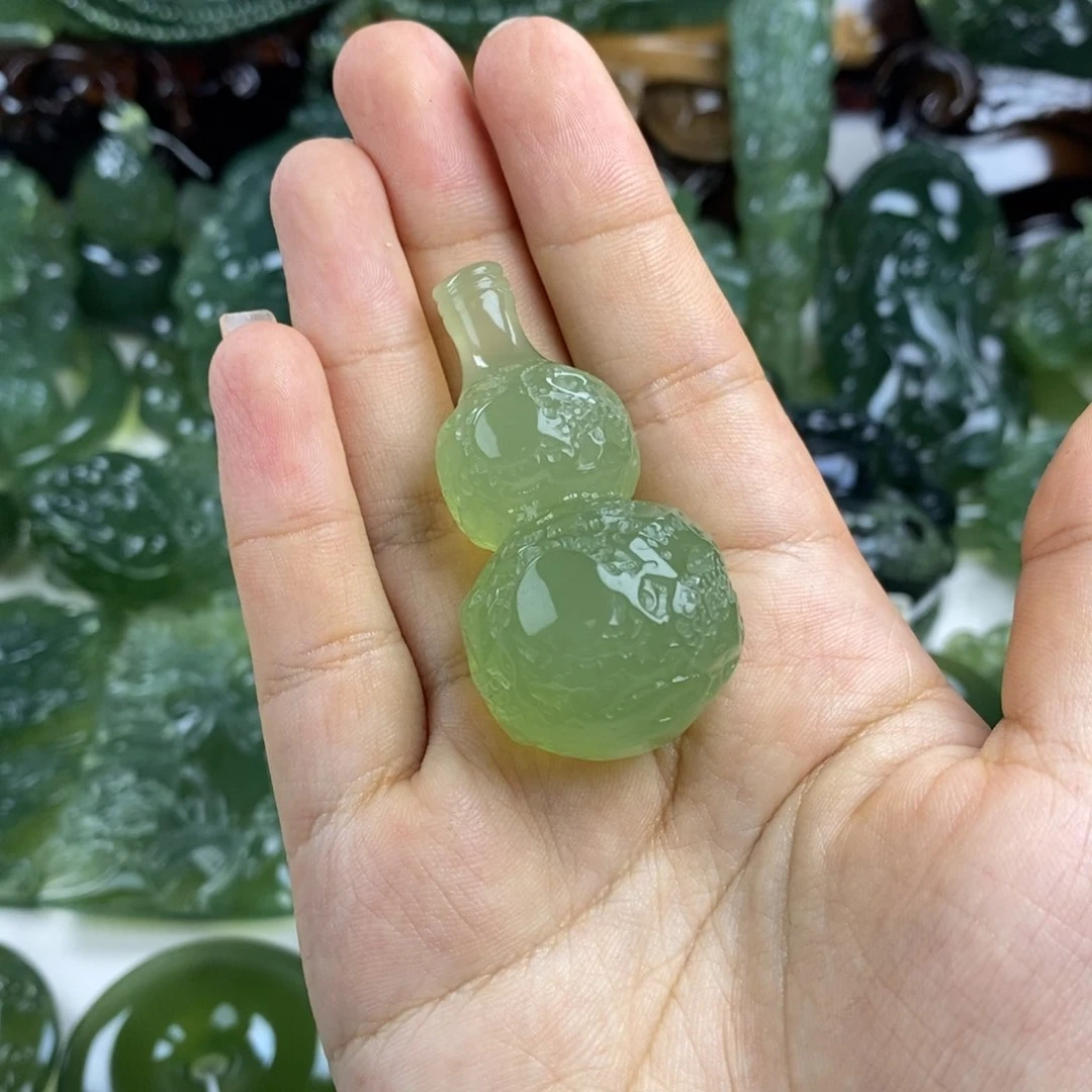 我***精岫玉未镶嵌挂件挂件