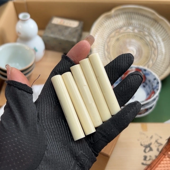 D***n谢谢你的关心和支持我的