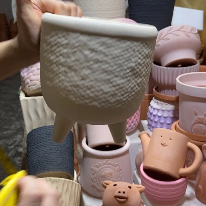 16×17白陶三脚编织 粗陶1个