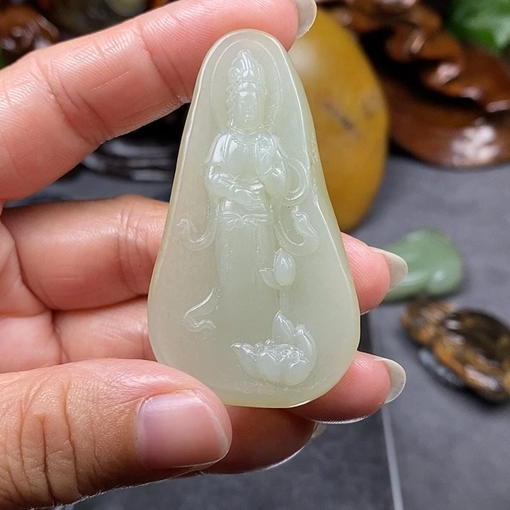 和田玉未镶嵌挂件