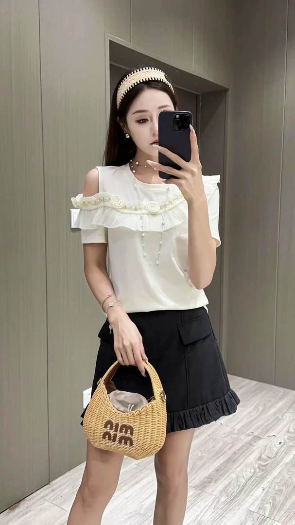 兰兰家玫瑰花百搭女士轻奢蕾丝短袖小众夏季T恤荷叶边拼接