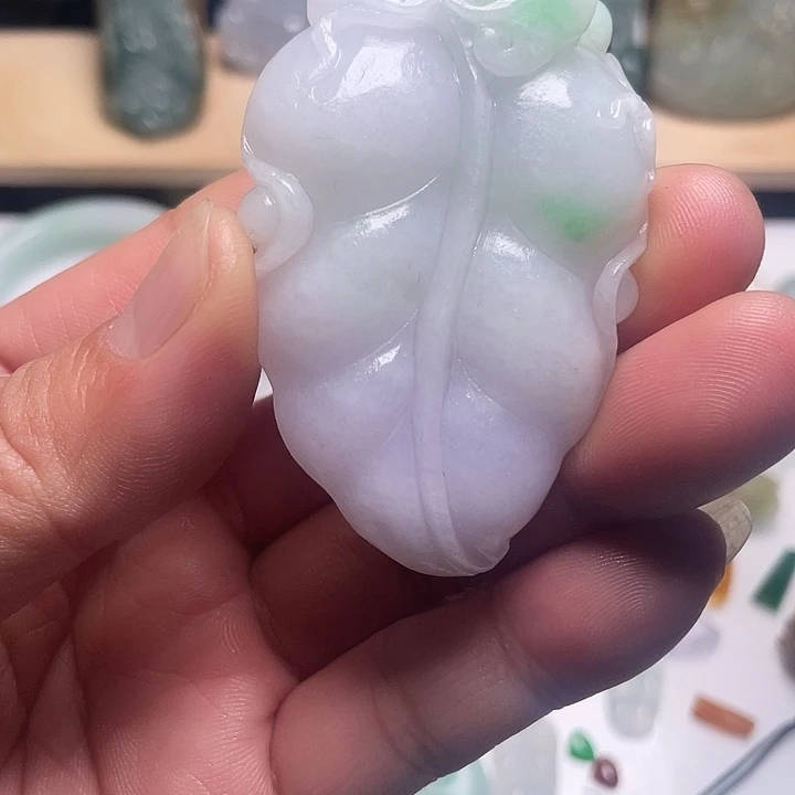 定制翡翠未镶嵌金枝玉叶