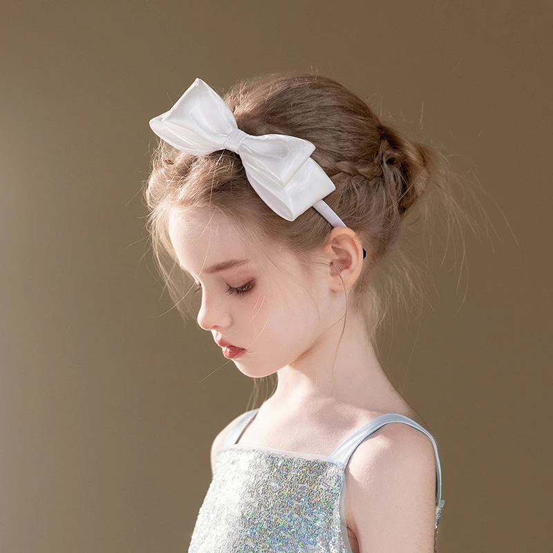原创设计款女孩花童饰品珍珠公主韩式儿童生日宴百搭钢琴演出发箍