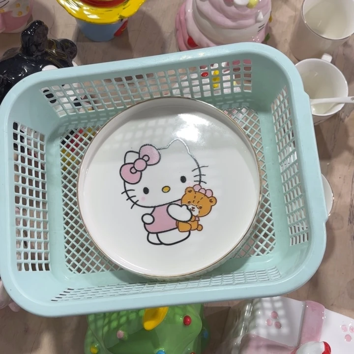 紫砂在干嘛呀亲爱呢