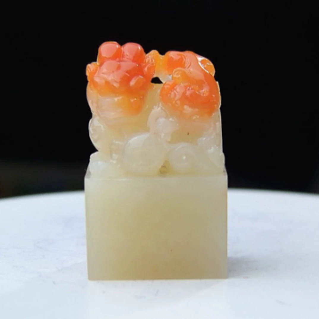 寿山石印章，太狮少狮