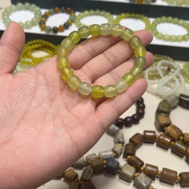 蛇纹石玉未镶嵌手链卡10