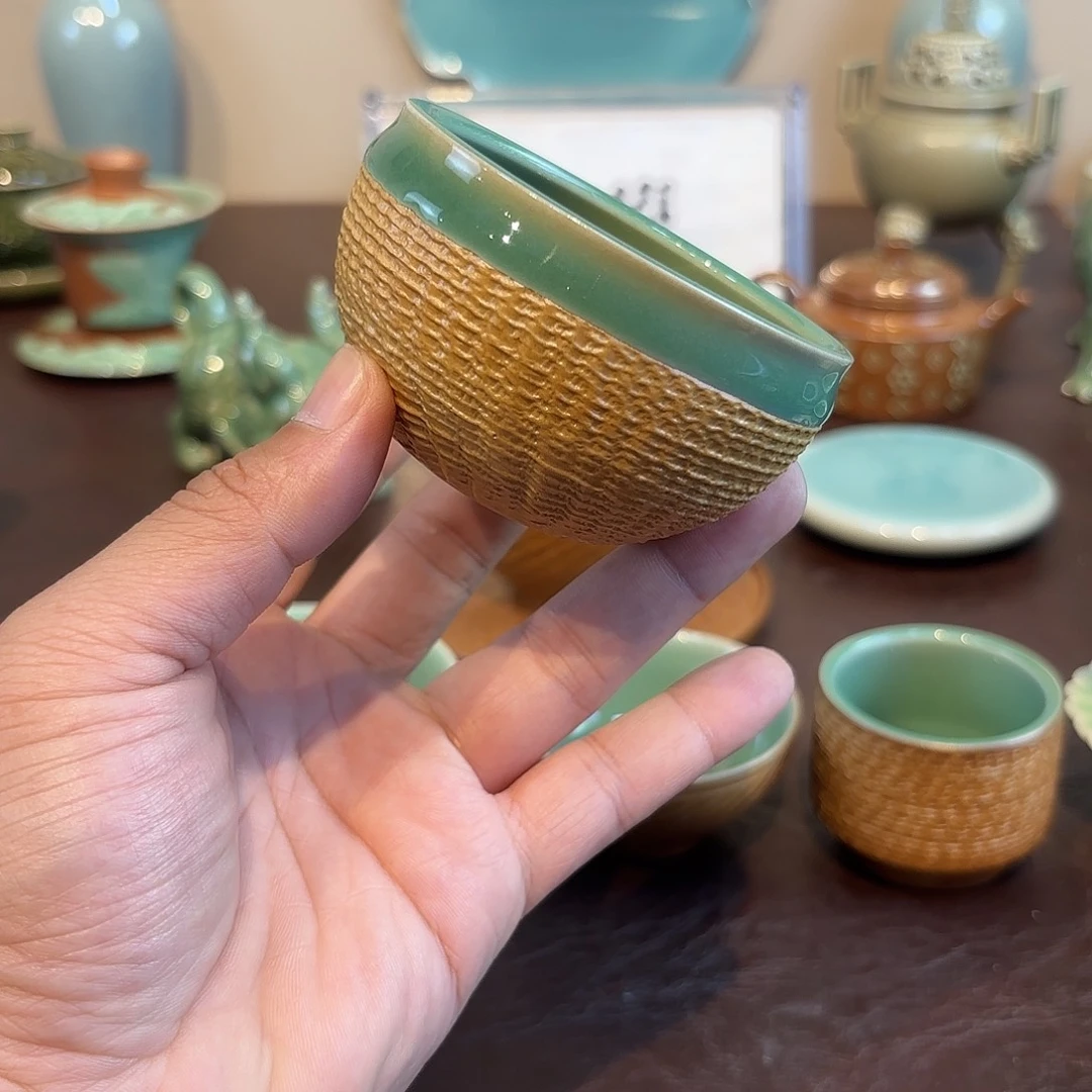 瓷片龙泉青瓷福利青瓷