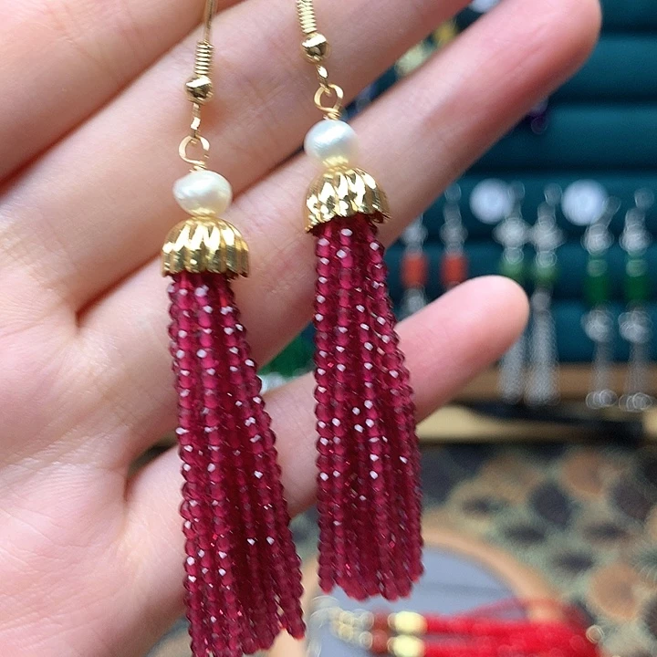 石英质玉耳钉合金