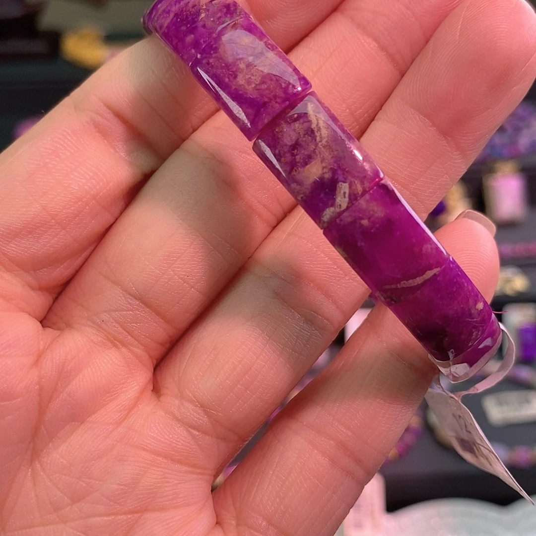 未镶嵌苏纪石（舒俱来）手牌果酱