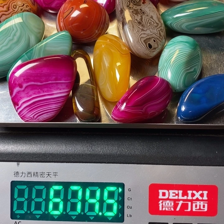 1***3玛瑙/玉髓未镶嵌颈饰