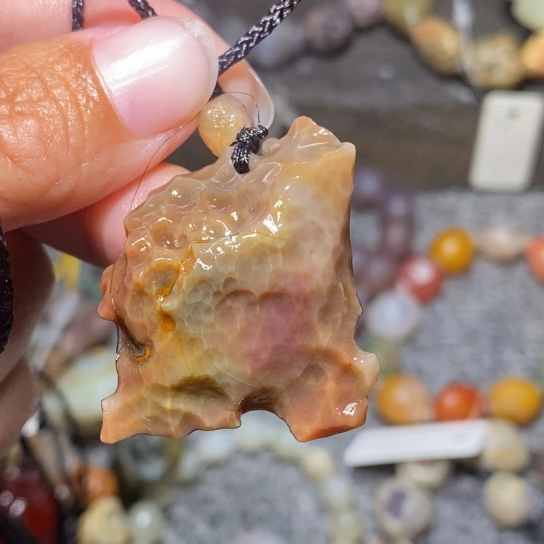 未镶嵌玛瑙/玉髓珠宝半成品