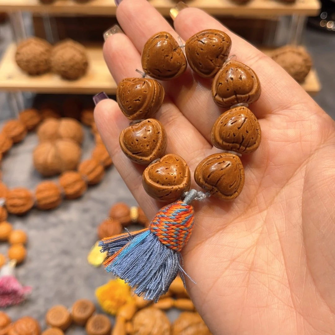 文玩核桃把件核桃桃心指捻