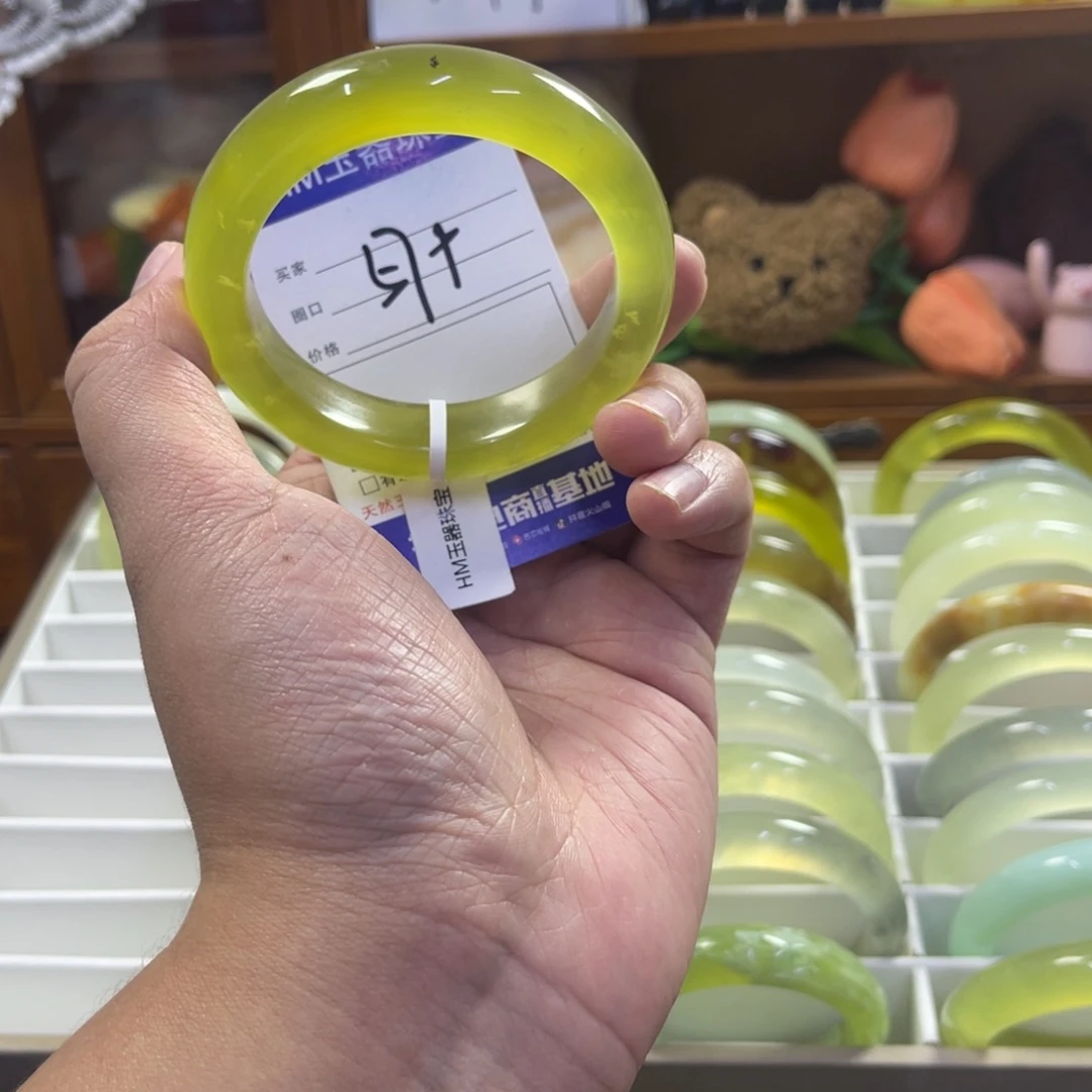 蛇纹石玉未镶嵌手镯387