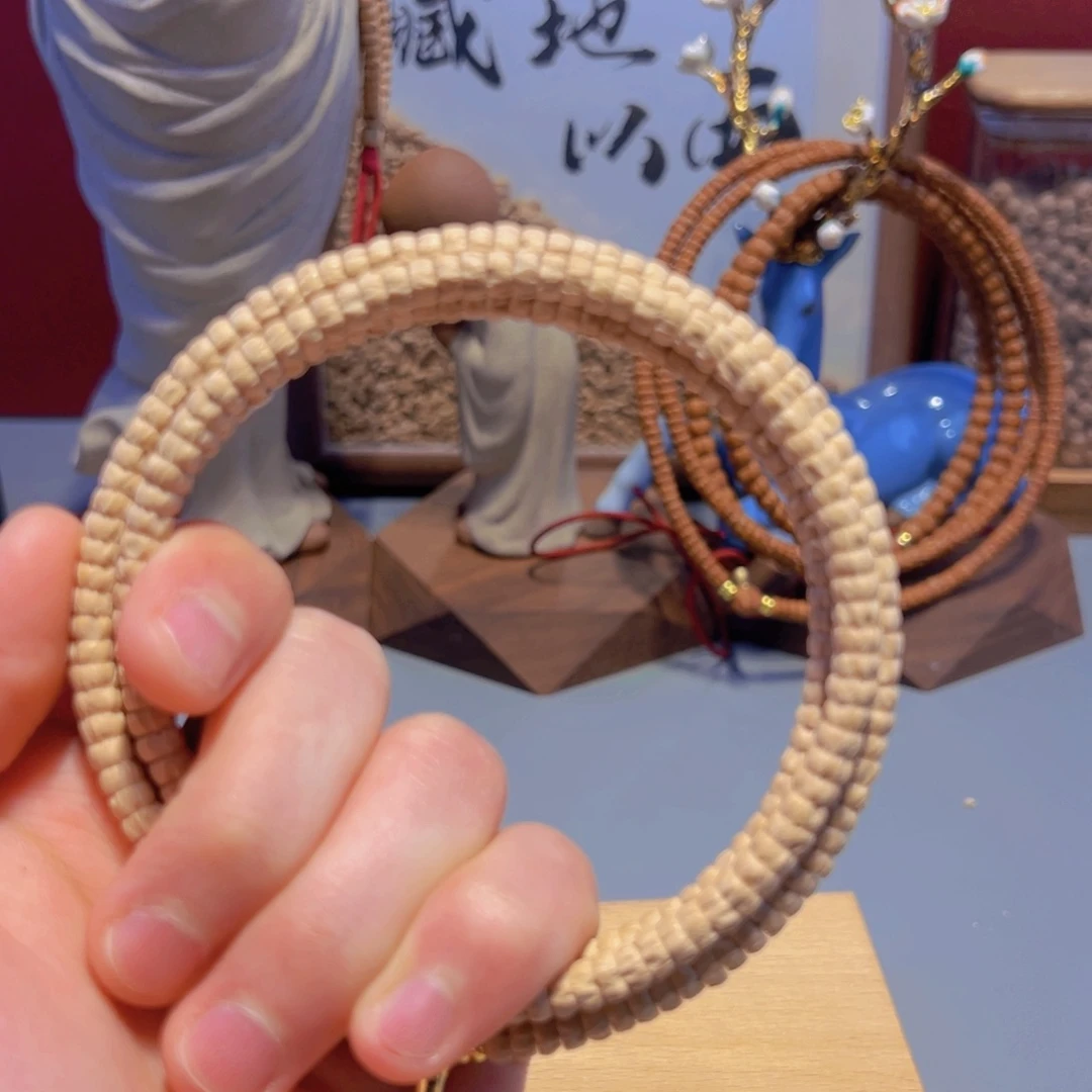 柏香籽/百香籽吊坠三****˘