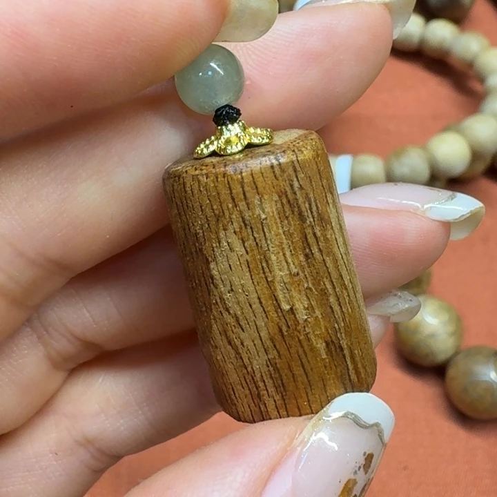 大叶紫檀（黑酸枝木类）