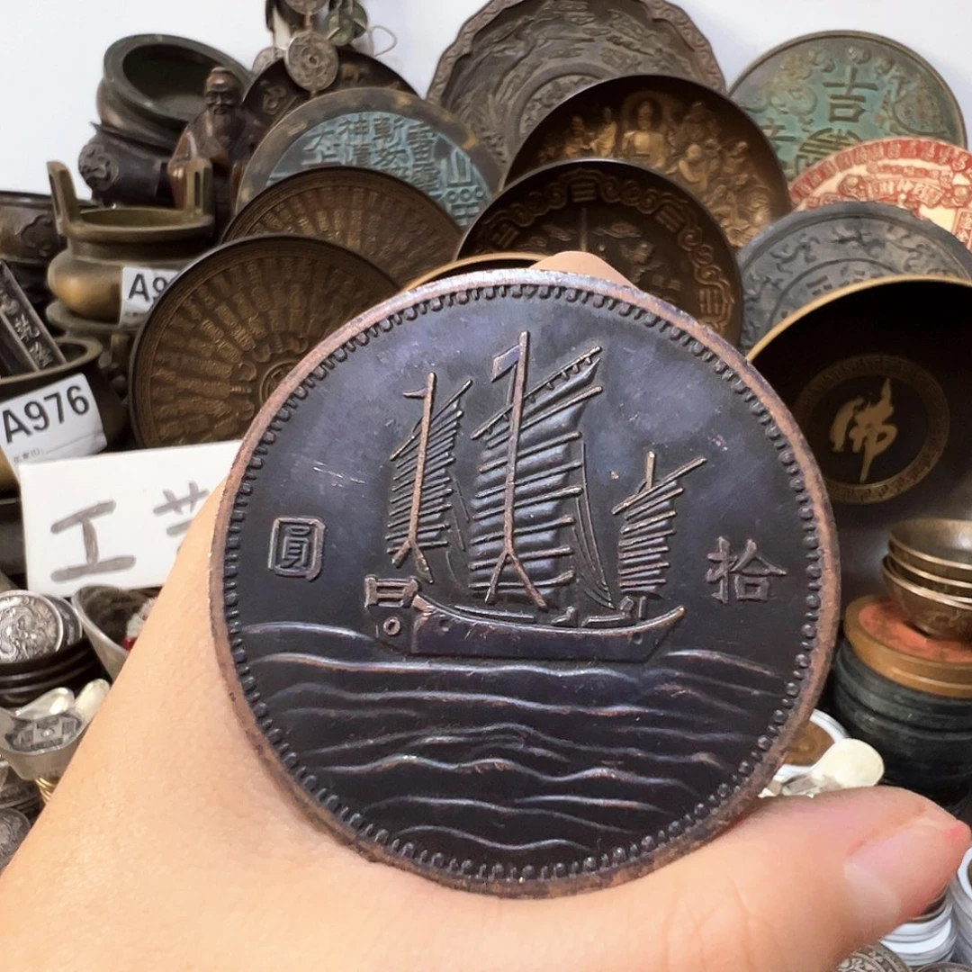 金属复古风格摆件