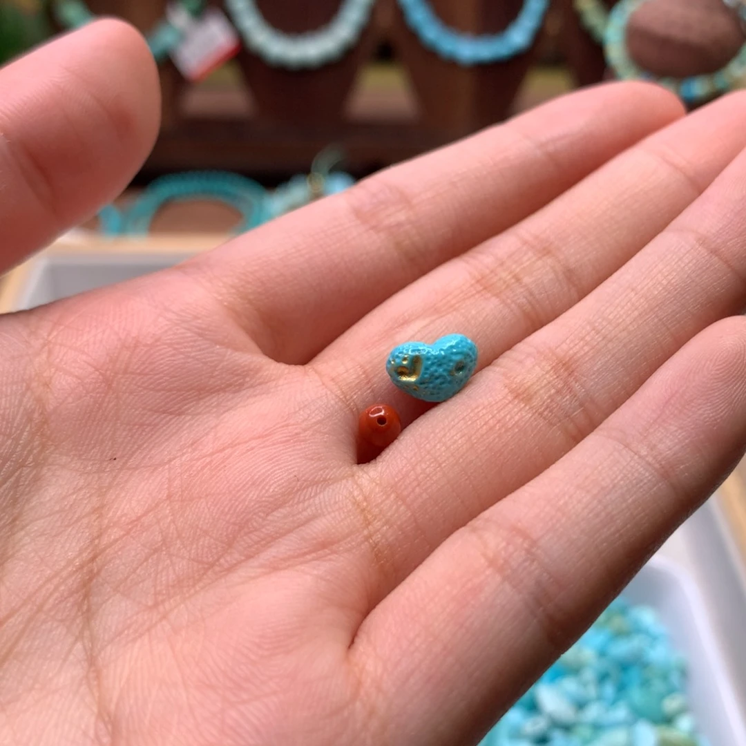 南红玛瑙配饰未镶嵌