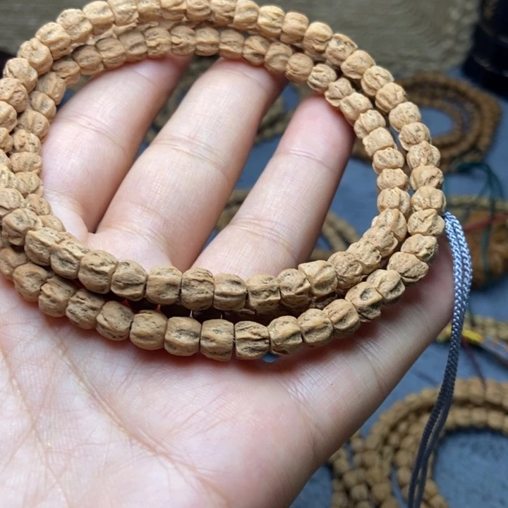 【闪购商品】吊坠柏香籽/百香籽