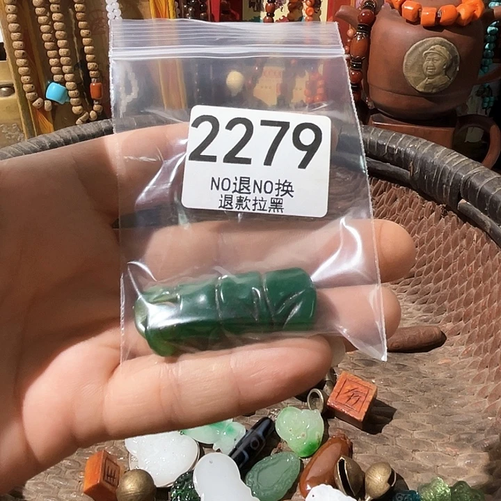 云***朵2279。