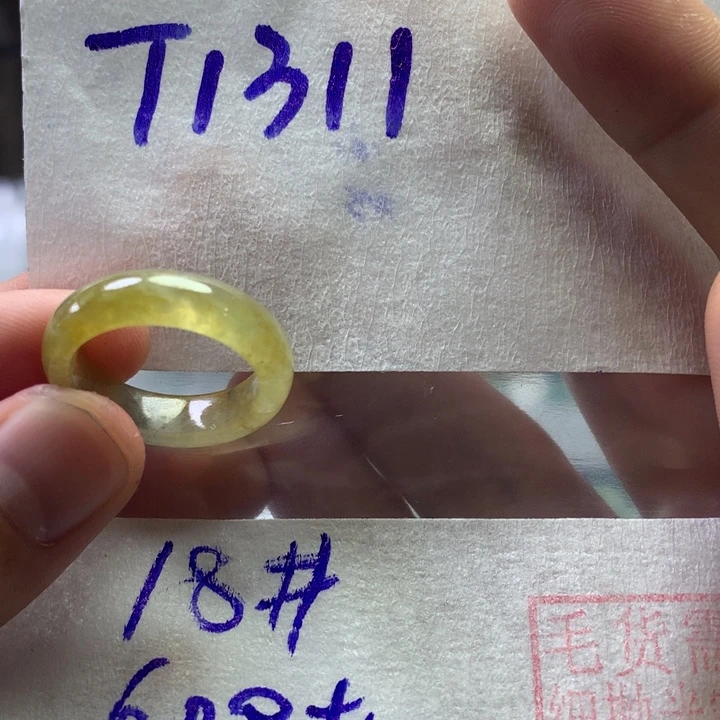 四***婆定制翡翠未镶嵌戒圈
