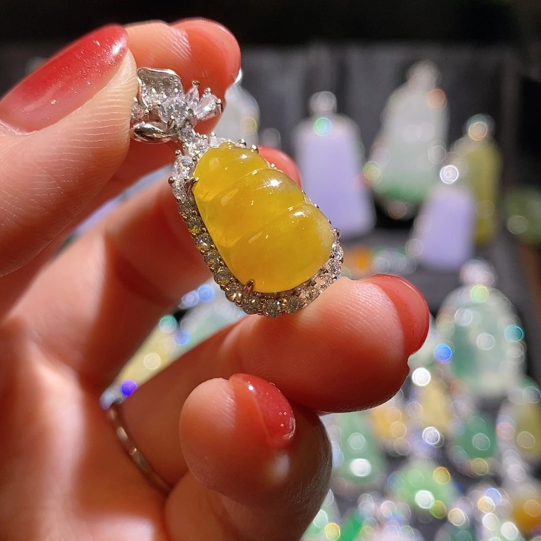 颈饰银S925镶嵌翡翠天然翡翠