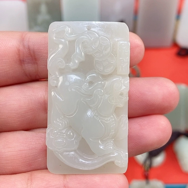 【闪购商品】颈饰未镶嵌和田玉