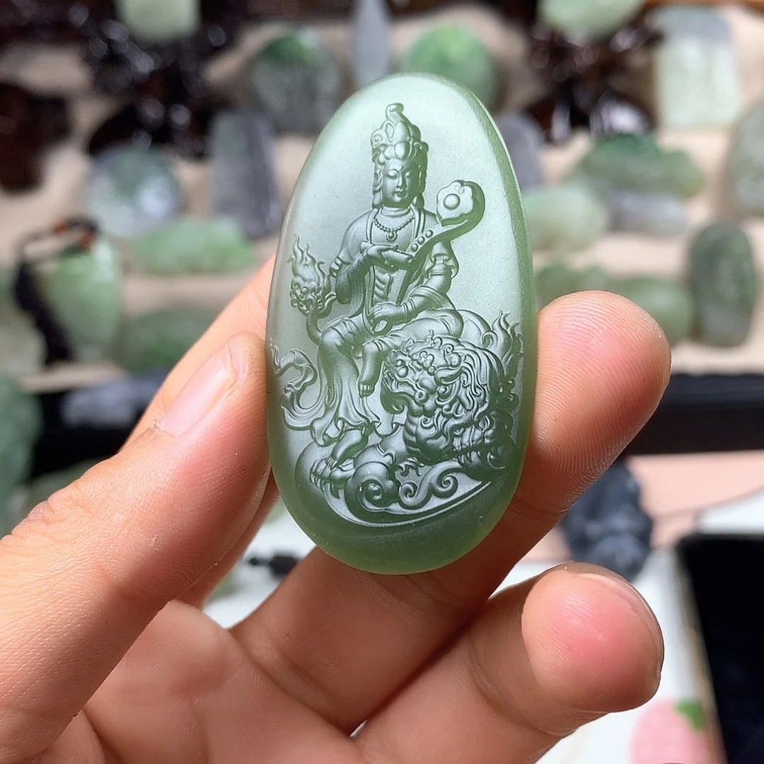 颈饰未镶嵌和田玉