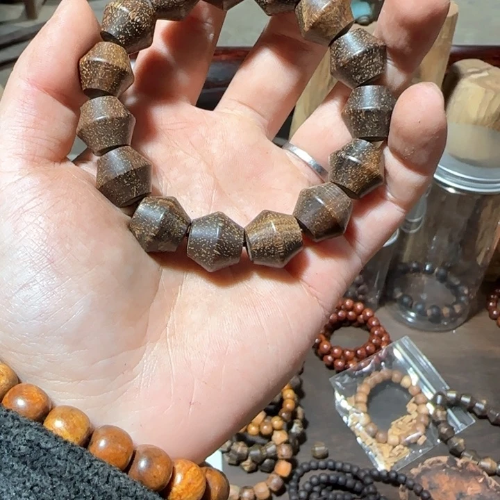 大果紫檀（缅甸花梨）贡木星空