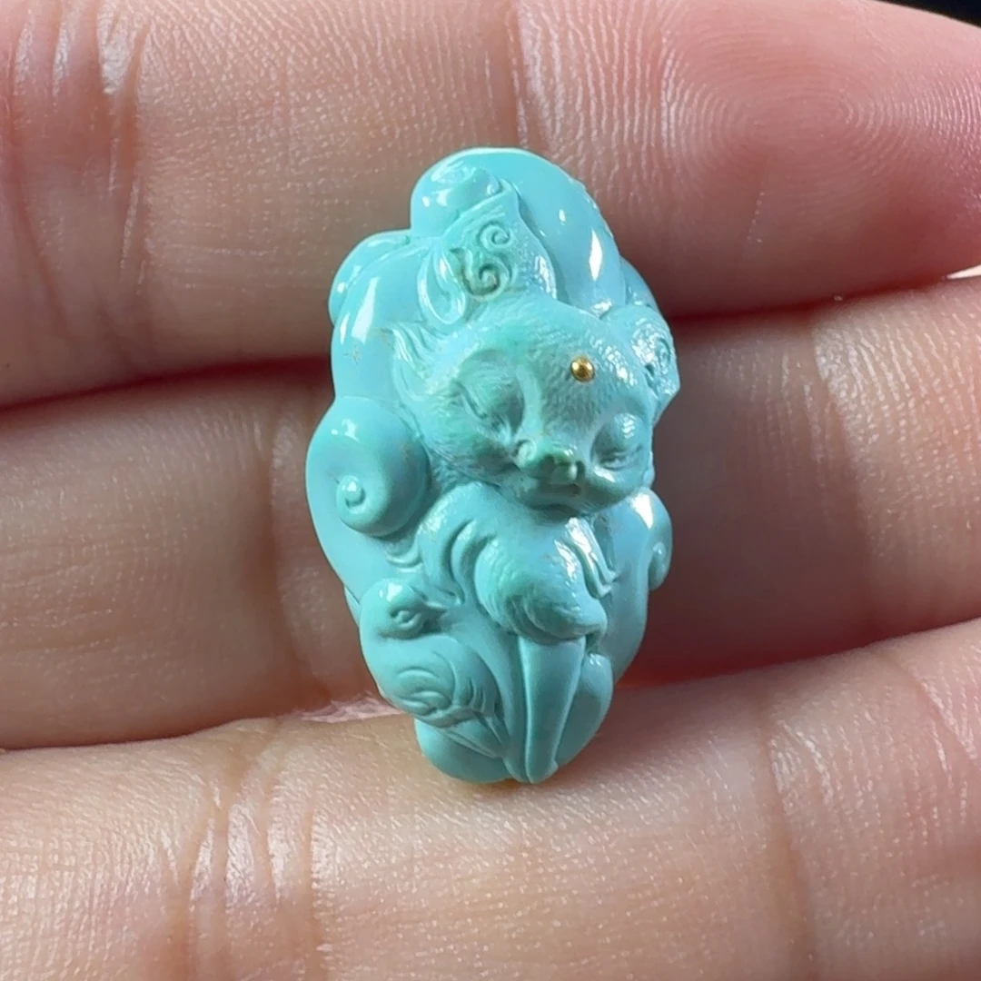 绿松石未镶嵌颈饰