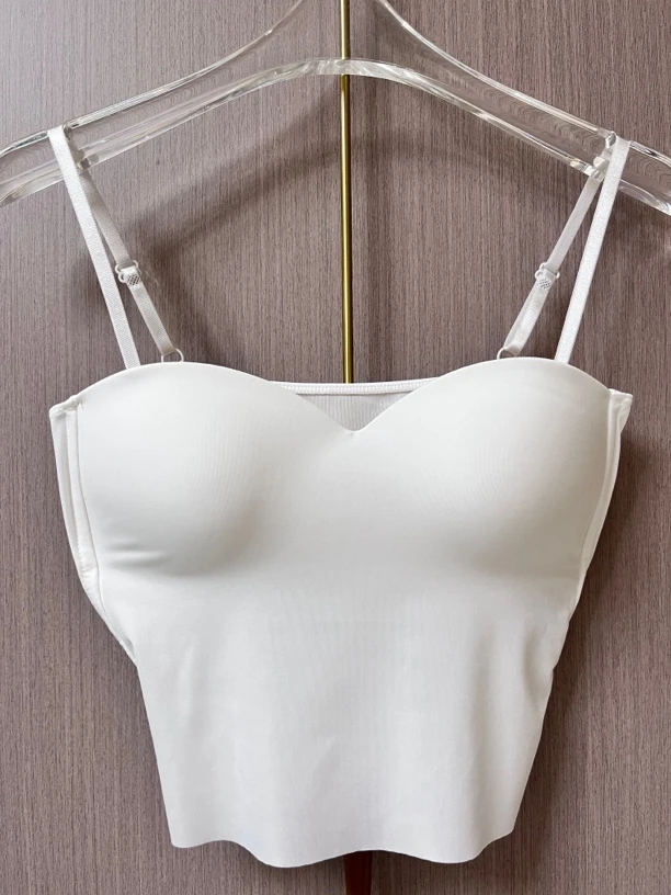 Tsuen荃壹“柔白肩韵”冰丝柔软亲肤小吊带