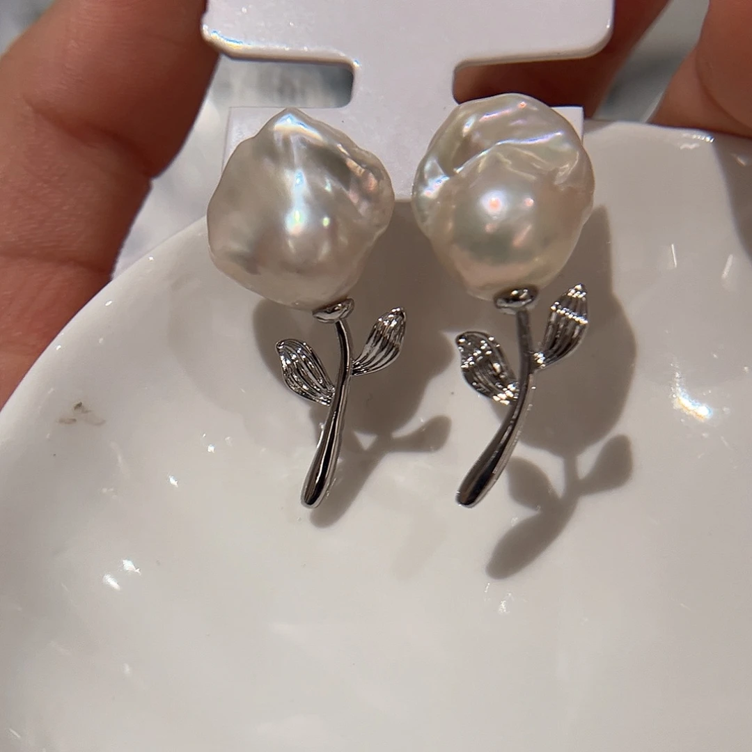 合金淡水珍珠耳饰