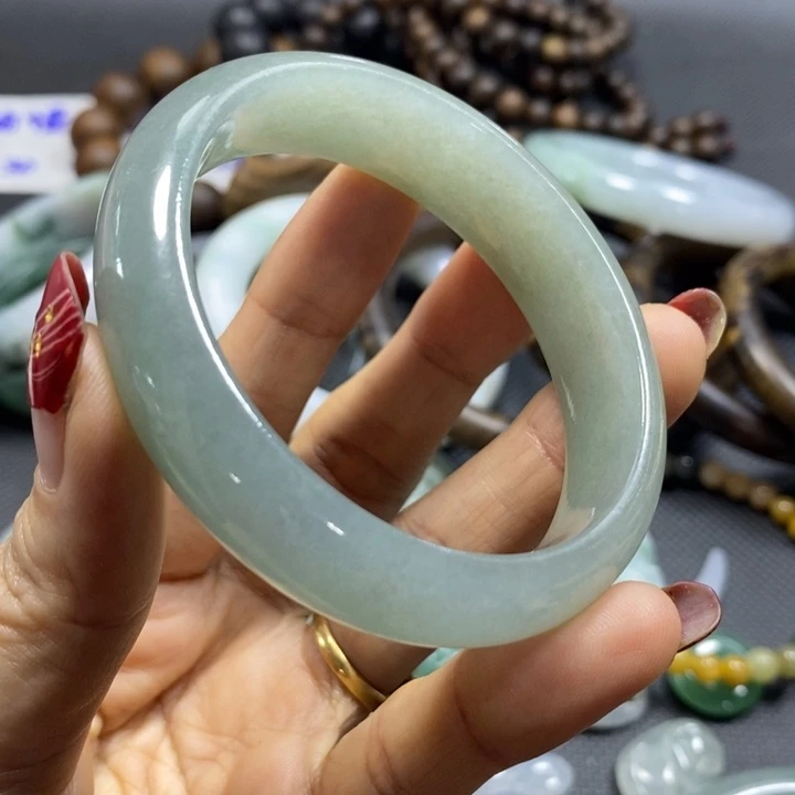 定制翡翠未镶嵌手镯54贵妃